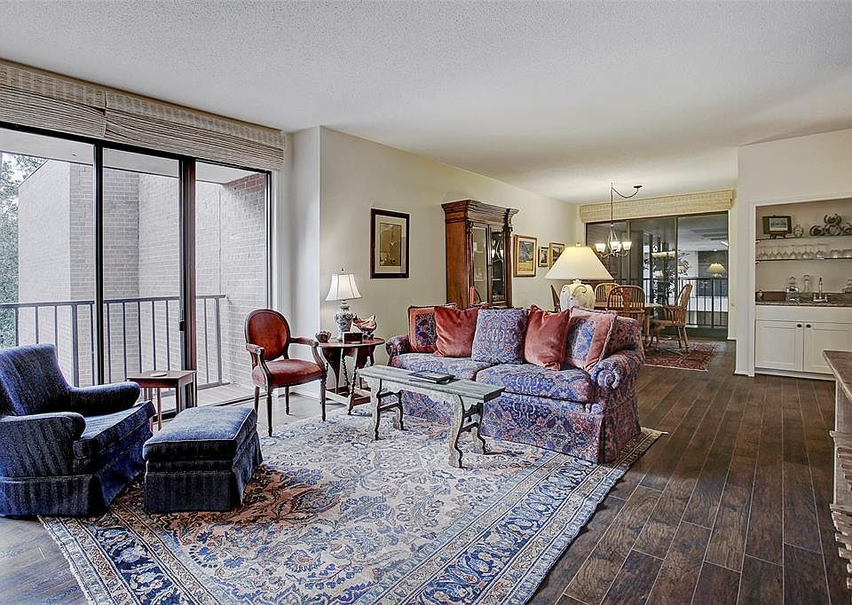 1st image of 9333 Memorial Dr APT 416
