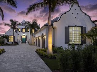 14 SE Via Lago Garda, Pt Saint Lucie, FL 34952