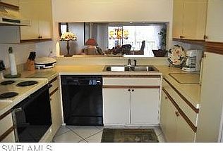 3rd image of 10686 Gulfshore Dr APT 206