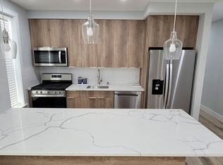 25-33 47th St #1F, Astoria, NY 11103