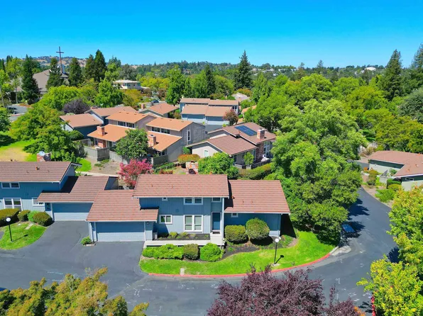 48 Rolling Green Cir, Pleasant Hill, CA 94523