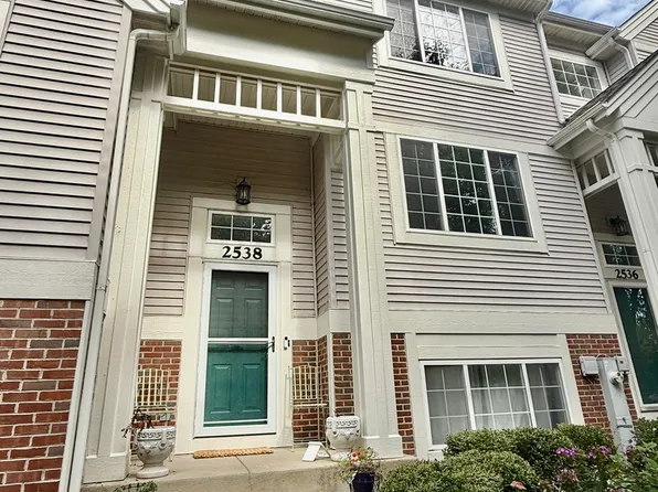 2538 Hatfield Ct, Elgin, IL 60123