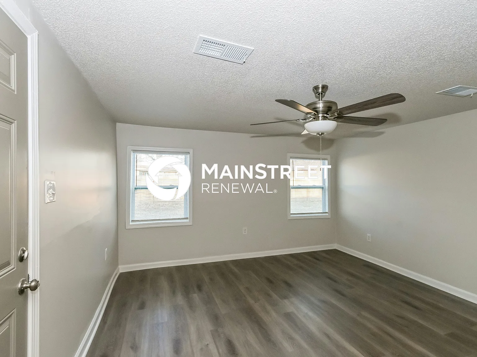 1751 Capri St — Photo 4