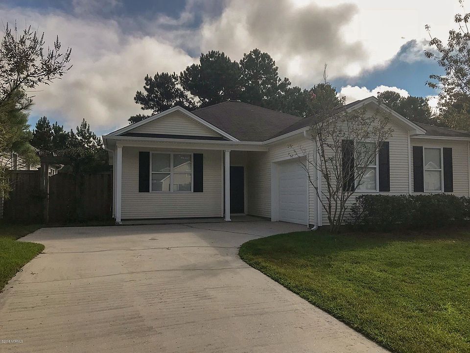 1st image of 210 Sand Pebble Dr