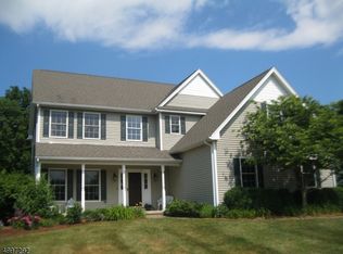 23 Roberts Way, Wantage, NJ 07461