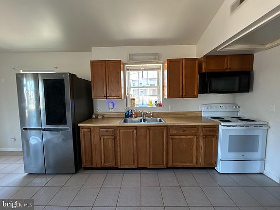 5th image of 208 Telegraph Rd