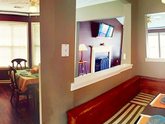 Breakfast Nook in Kitchen