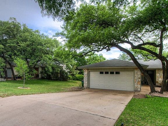 3rd image of 12217 Forsythe Dr