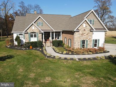 140 W Reynolds Rd, New Oxford, PA, 17350