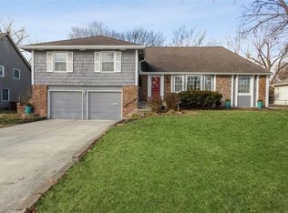 10912 Lydia Ave, Kansas City, MO 64131