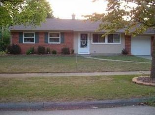 7133 Ridgedale Ln, Lambertville, MI 48144