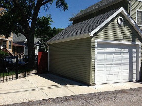 5th image of 4458 N Keokuk Ave