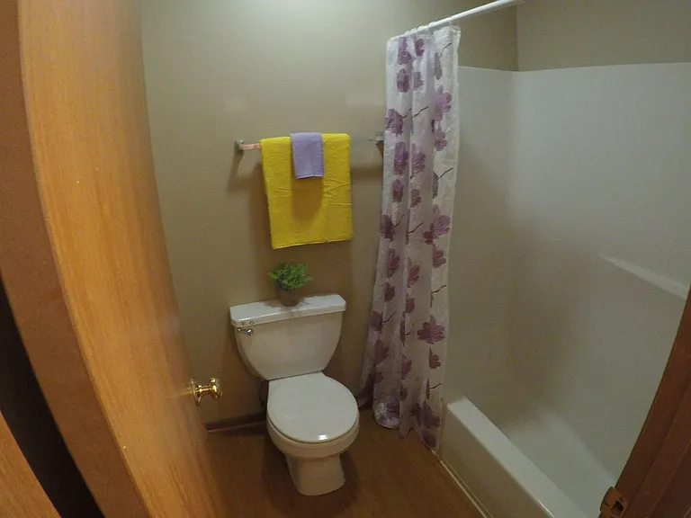 Crosspoint Apartments — Photo 32