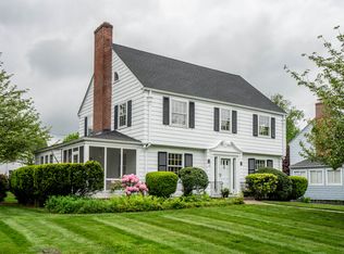 7 Colton Rd, West Hartford, CT 06107