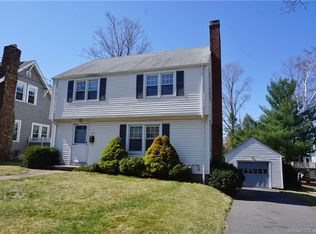 16 Phelps Rd, Manchester, CT 06042
