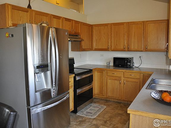 5th image of 811 E 20th Street Ln