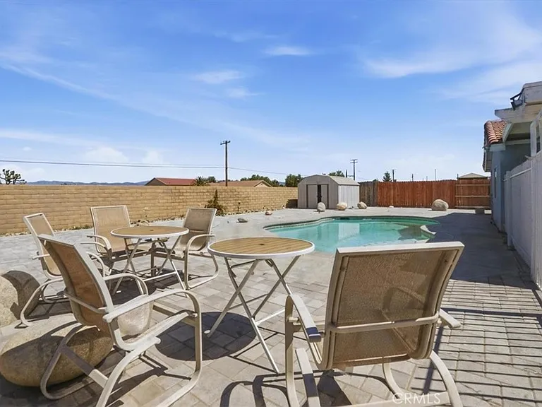 8541 Dove Creek Trl — Photo 33