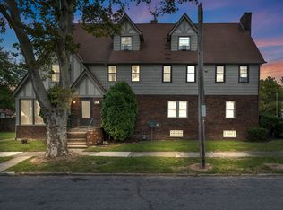 1021 Englewood Rd #2, Cleveland, OH 44121