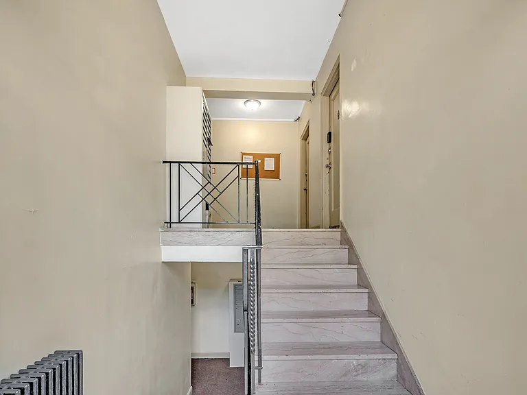 1811 Irving Street NE — Photo 12