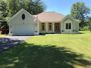 1850 Dodge Rd, East Amherst, NY 14051