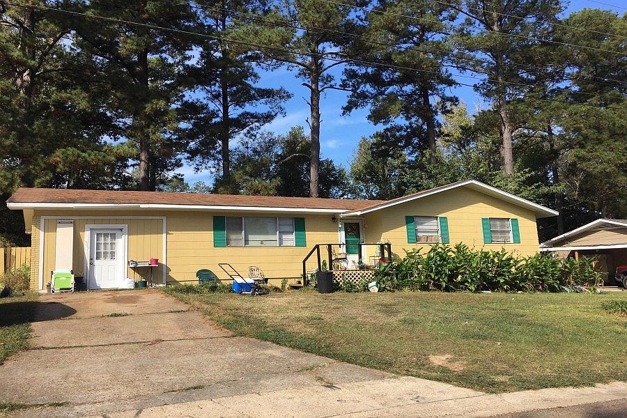 1st image of 163 W Lisa Dr