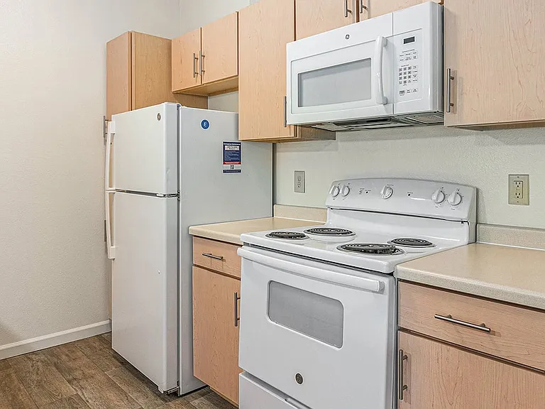 Limestone Creek Apartment Homes — Photo 59