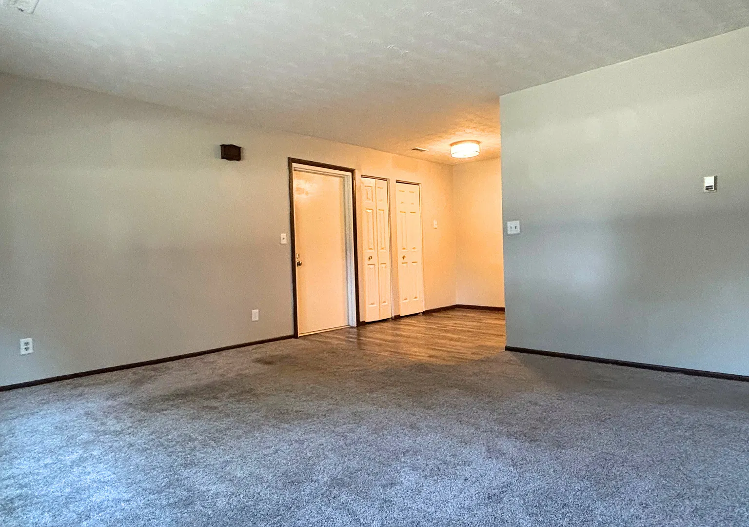 601 Oak Glen Drive — Photo 3