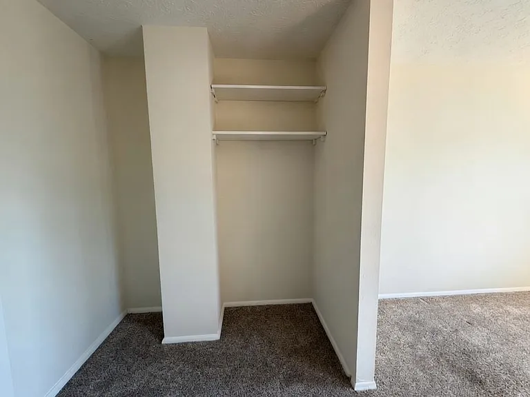 9432 Lexington Cir #G — Photo 19