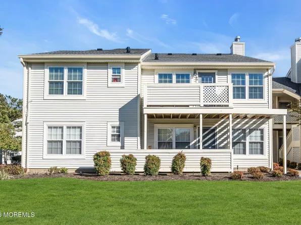 66 Briarwood Court, Howell, NJ 07731