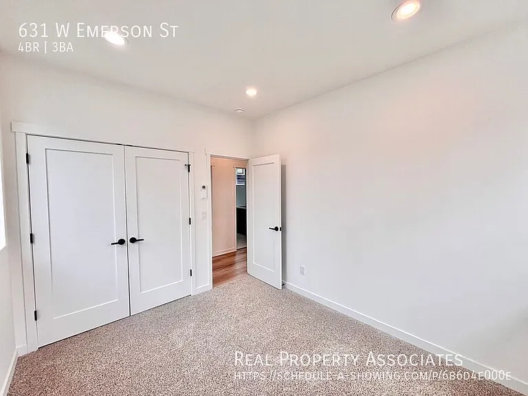 631 W Emerson St — Photo 21