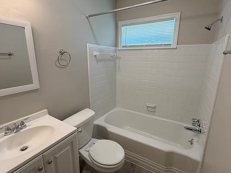 3519 S Sandusky Ave — Photo 17
