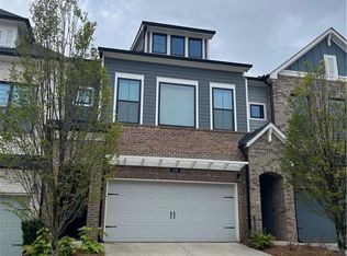 1090 Harper Dr #30, Roswell, GA