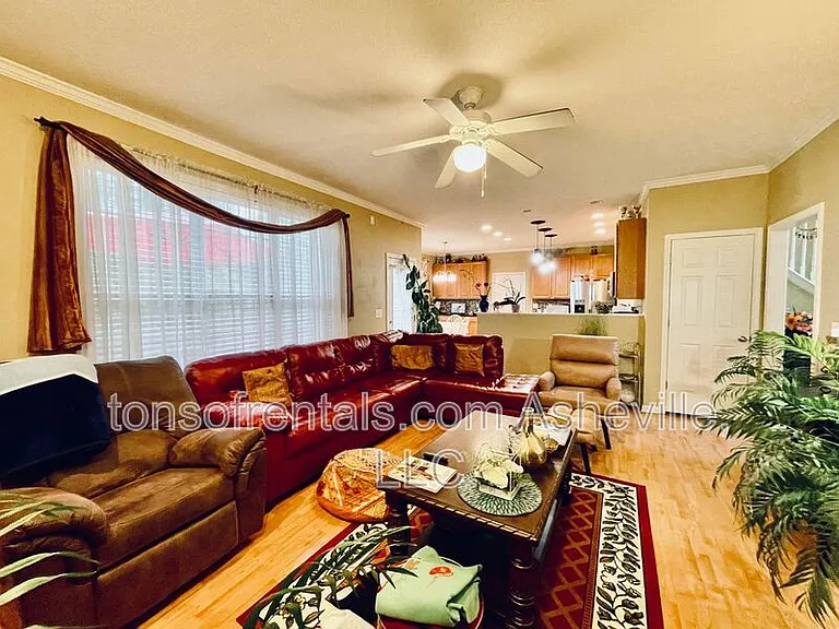 51 Yorktown Cir — Photo 9