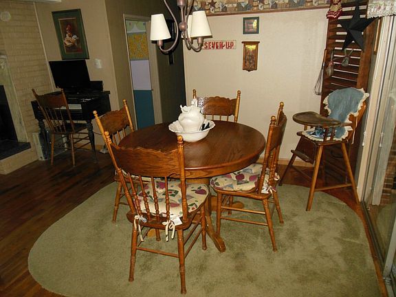 3rd image of 22928 Upper Dorre Don Way SE