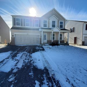 152 E Meadow Dr, Cortland, IL, 60112
