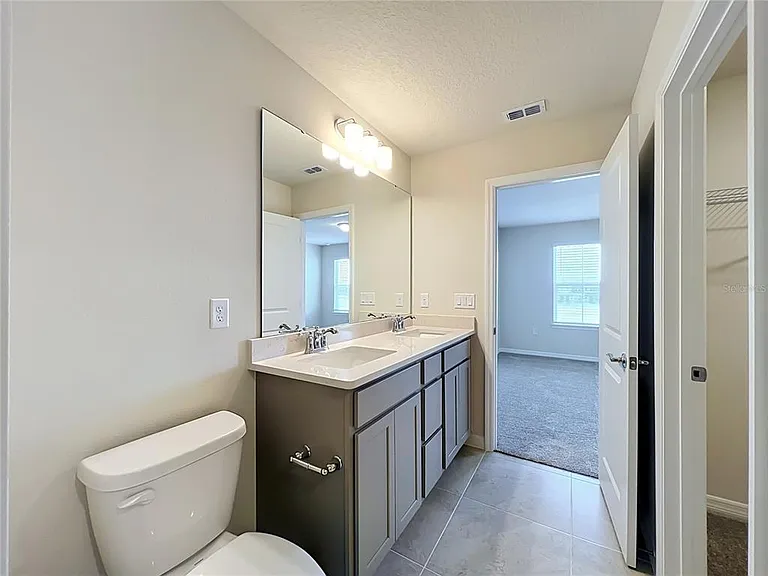 10654 Evening Star St — Photo 45