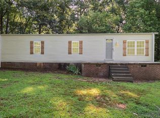 695 Pleasant Ridge Church Rd, Ramseur, NC 27316