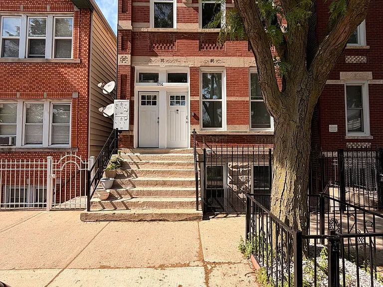 1716 W 19th St — Photo 13