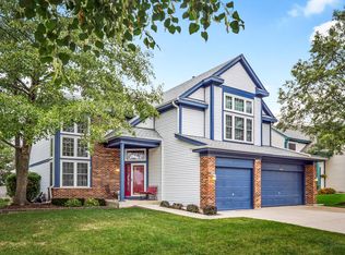 1338 Nightingale Ln, Bartlett, IL 60103