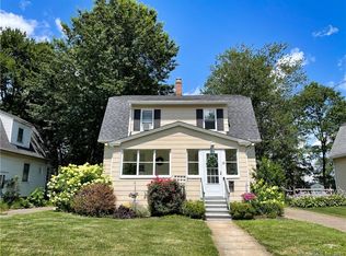 118 Englewood Ave, West Hartford, CT 06110