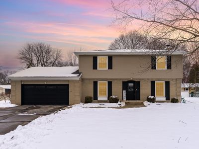 1105 Fairfield Dr, Mount Pleasant, MI, 48858