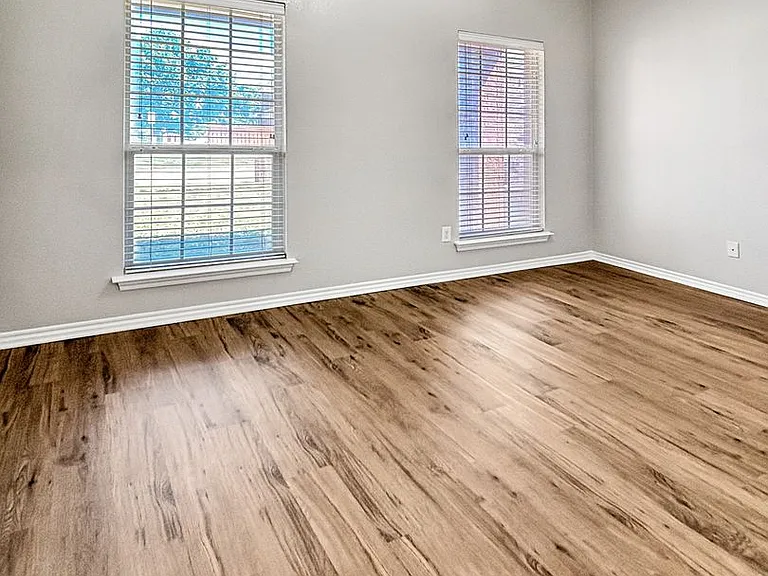 4540 Rush River Trl — Photo 10