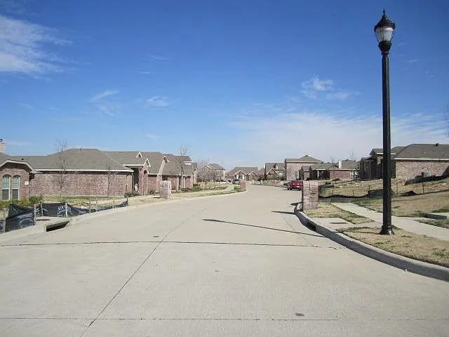 5313 Beacon Ln — Photo 21