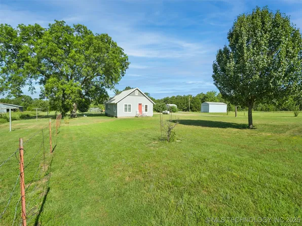 4689 Dickson Rd, Ardmore, OK 73401