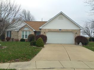 2001 Attenborough Ct, Springfield, IL 62704