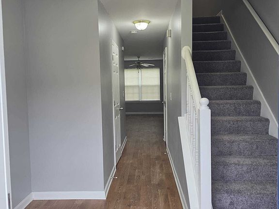 2nd image of 7238 Alicias Way