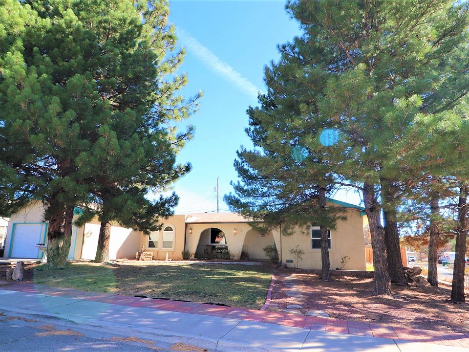 1st image of 3100 N Aspen Dr