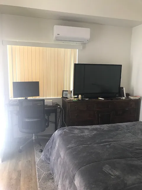 Studio, 325 sqft, $2,350 — Photo 2
