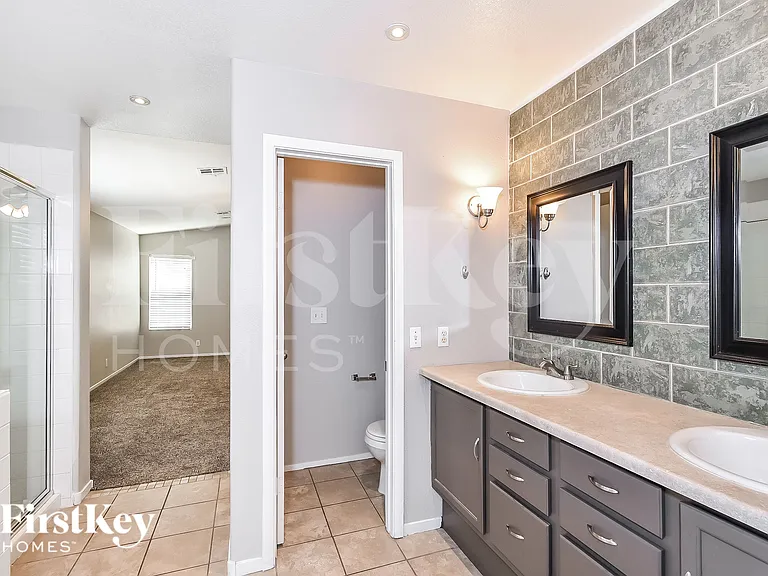 7233 Scenic Desert Ct — Photo 9