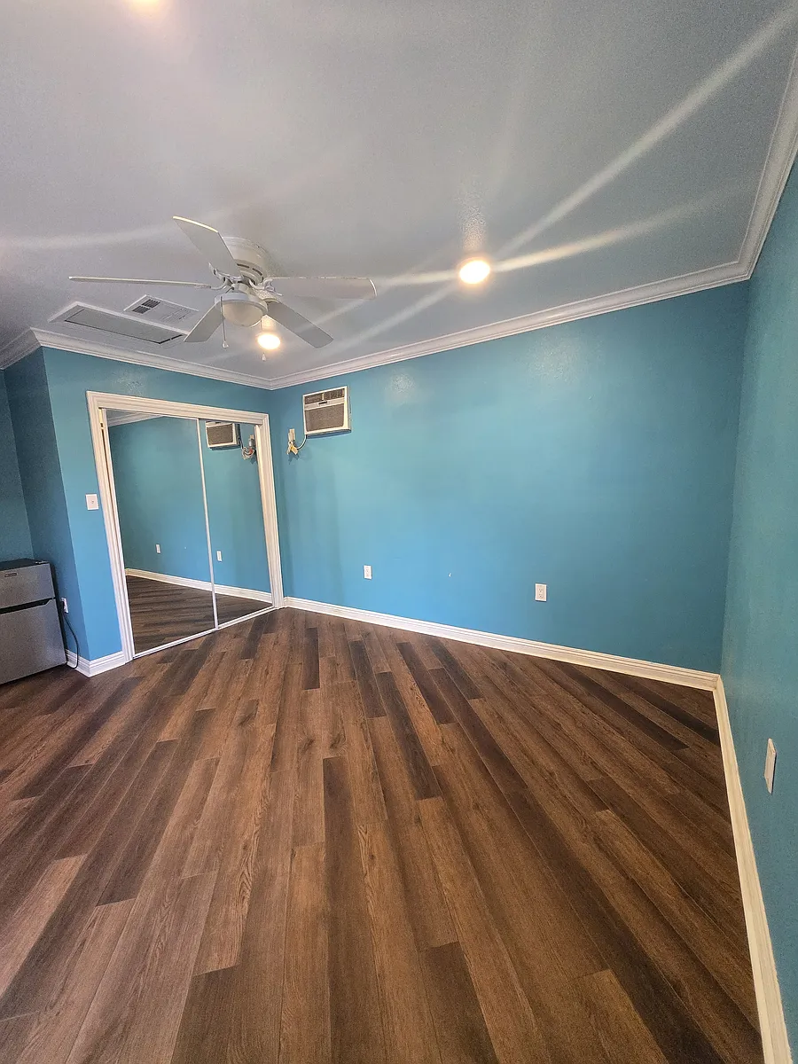 Building Photo - 13132 Kagel Canyon St